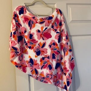One shoulder floral top. Size M